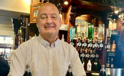 Hydes pub raises thousands for charity