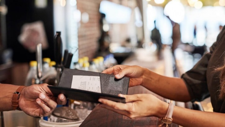 Consumer sentiment: 19% would prefer no tipping or service charge, with staff paid well and the service charge to be included in the menu price (image: Getty/LumiNola)